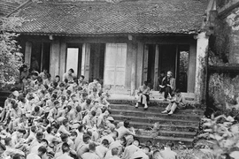 Lời Bác còn đó vang vọng non sông