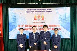Học sinh lớp 11 chuyên KHTN giành HCV Olympic Tin học quốc tế