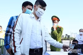 Có tài khoản định danh điện tử, căn cước công dân 'bỏ tủ cất đi'