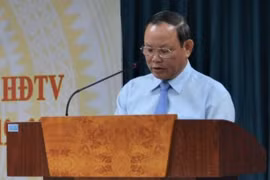 Kỷ luật người đứng đầu NXB Giáo dục vì vi phạm sách giáo khoa