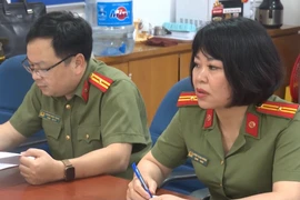 Trung tá Dương Thị Mai Phương - 'bông hồng thép' của Công an TP Hà Nội 