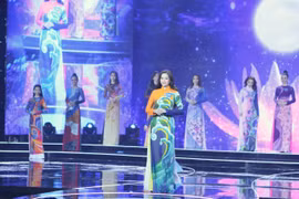 Chiêm ngưỡng Top 30 cô gái tại đêm chung kết Miss Peace Vietnam 2022