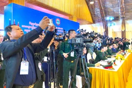 “Mắt sáng, lòng trong, bút sắc” trong thời đại AI