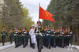 Những hình ảnh “đốn tim” của đoàn Việt Nam tham gia Lễ duyệt binh trên Quảng trường Đỏ