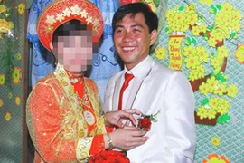 Đuổi việc công an xã cưới vợ 16 tuổi: Có nặng tay?