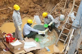 Nóng: Vinaconex công bố thông tin bất thường về đường ống Sông Đà