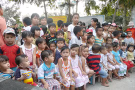 Những đứa trẻ đặc biệt ở chùa Bồ Đề