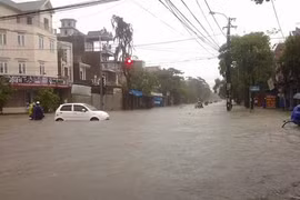 Chùm ảnh: Mưa lớn, Hà Tĩnh chìm trong biển nước