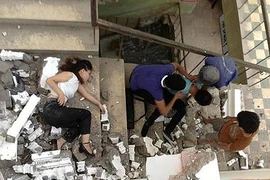 Zone 9: ăn chơi và tai họa