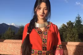 Nữ sinh Dao Đỏ gây chú ý qua clip: 'Tôi lớn nhờ mạnh thường quân'