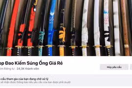 Mua súng trên mạng dễ hơn mua ra: Có tiền súng gì cũng có