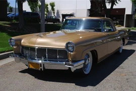 10 xe “độc” đắt nhất sàn đấu giá Las Vegas