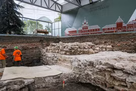 Phát hiện bom chưa nổ trong Điện Kremlin