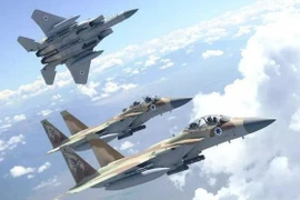 Không quân Israel tung "cú đấm thép" áp chế điện tử phòng không Syria