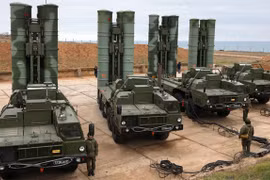S-400 Triumf cần cải thiện khả năng đánh tầm thấp?