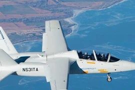 Mỹ bay thử nghiệm tiêm kích Scorpion rẻ tiền