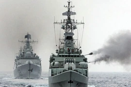 Tàu chiến Hạm đội Nam Hải ra Thái Bình Dương tập trận