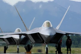 Mỹ sắp có “núi” tiền mua vũ khí vào năm sau