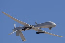 Mỹ dùng UAV “sát thủ” chữa cháy rừng