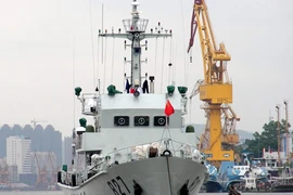 Trung Quốc tăng tốc trang bị tàu chiến săn thủy lôi