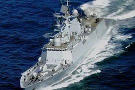 Ba ngày, Trung Quốc hạ thủy 2 chiến hạm Type 054A