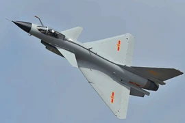 Hé lộ lý do tiêm kích J-10 Trung Quốc khó bán