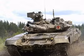 Nga cung cấp xe bọc thép, súng mới cho Việt Nam?