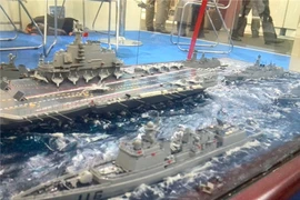 Ngắm mô hình biên đội TSB Liêu Ninh tương lai