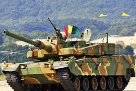 Quân đội Hàn Quốc mua 100 xe tăng K2 cực đắt