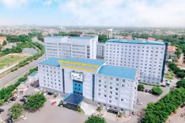 Nhận hoa hồng tiền tỉ của Việt Á, Phó giám đốc Trung tâm xét nghiệm bị bắt