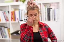  11 triệu chứng mất cân bằng nội tiết tố mọi phụ nữ nên biết