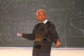 GS. Hoàng Tụy: Cha đẻ lý thuyết Tối ưu Toàn cục khiến thế giới sửng sốt