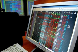 Thị trường chứng khoán ‘thủng đáy’ vì sao?