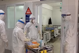 Hội chẩn 20 ca bệnh COVID-19 nặng, một bệnh nhân tiên lượng tử vong