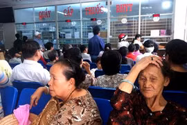 271 loại thuốc, vắc xin, sinh phẩm được gia hạn giấy đăng ký lưu hành