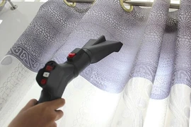 Giặt rèm cửa không cần tháo