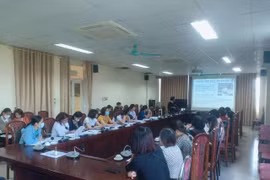 Hà Nội: Tập huấn Lấy máu gót chân điều trị bệnh lý di truyền cho trẻ