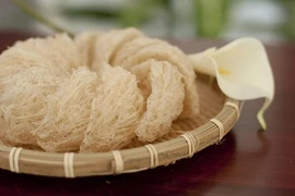 Những đặc sản Nha Trang giá “chát” vẫn cực hút khách