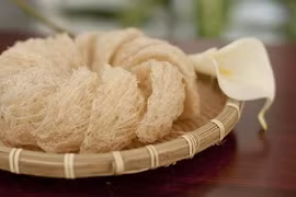 Những đặc sản Nha Trang giá “chát” vẫn cực hút khách