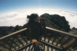 Lạc trôi tới những "cổng trời" ở Việt Nam