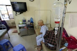 Người Việt bảo vệ mình trước bệnh ung thư thế nào?