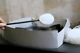 Cồn khô: tiện và độc không ngờ