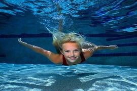 Thoải mái và khô ráo với đồ bơi không thấm nước