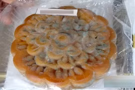 Chiêu độc phân biệt bánh trung thu giả lừa người