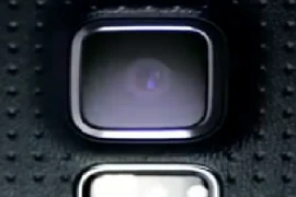 Mới bán, Samsung Galaxy S5 đã dính lỗi camera