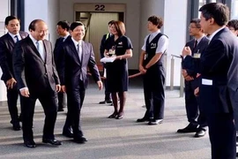 Thăm Hoa Kỳ, Thủ tướng Nguyễn Xuân Phúc quá cảnh Nhật Bản