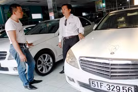 “Đỏ mắt” tìm thuê ôtô đi chơi tết