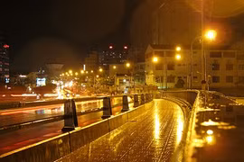 Đêm và sáng sớm mai 23/11, Hà Nội có mưa rào