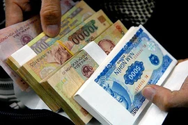 Soi phí chát chúa của dịch vụ đổi tiền lẻ Tết 