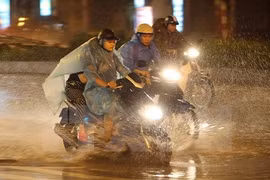 Hà Nội đêm 28/6 sẽ có mưa dông giải nhiệt